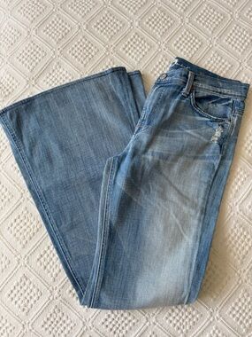 7 For All Mankind Bell Bottom Blue Jeans size 30